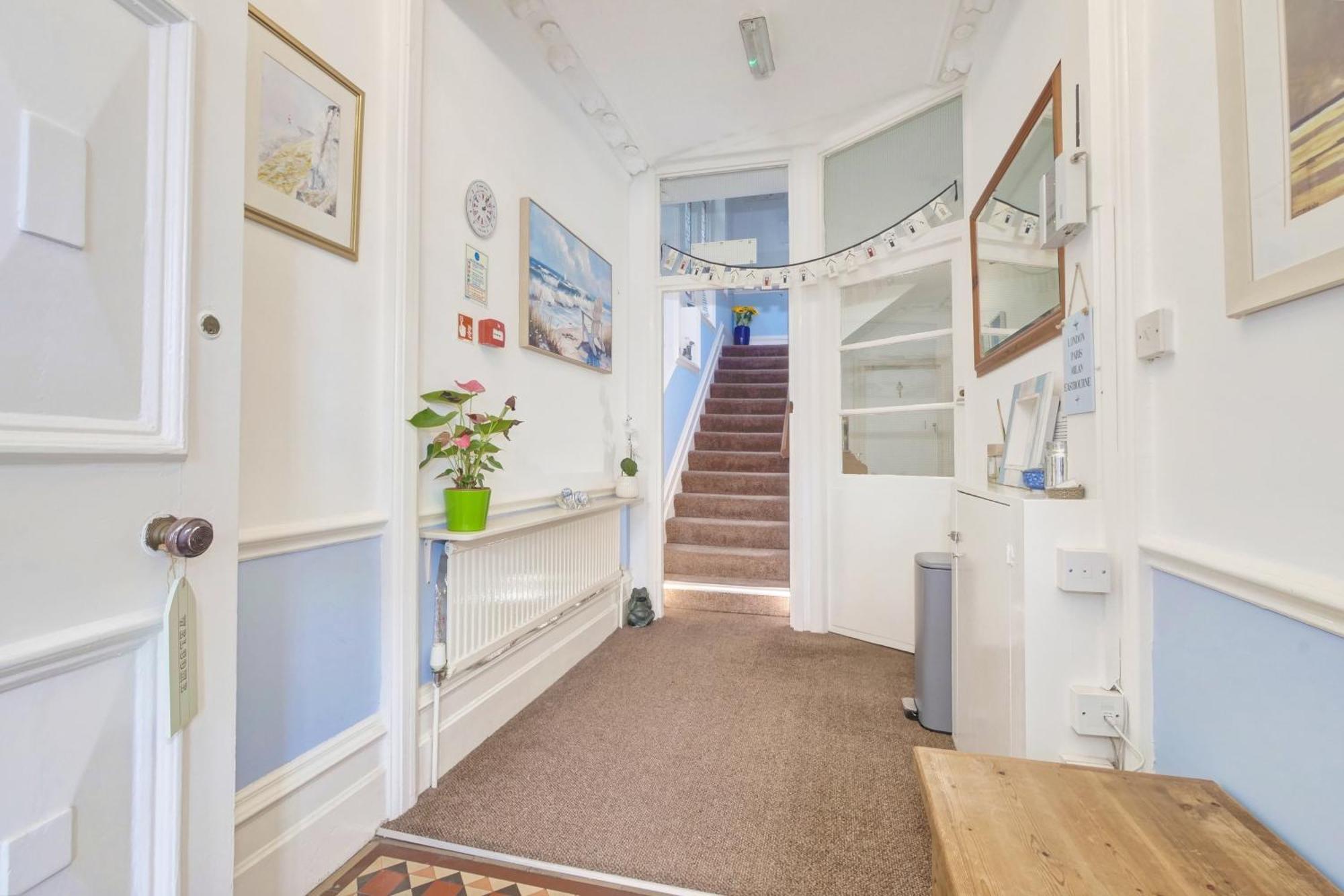 Bay Lodge Guest House Eastbourne Eksteriør bilde