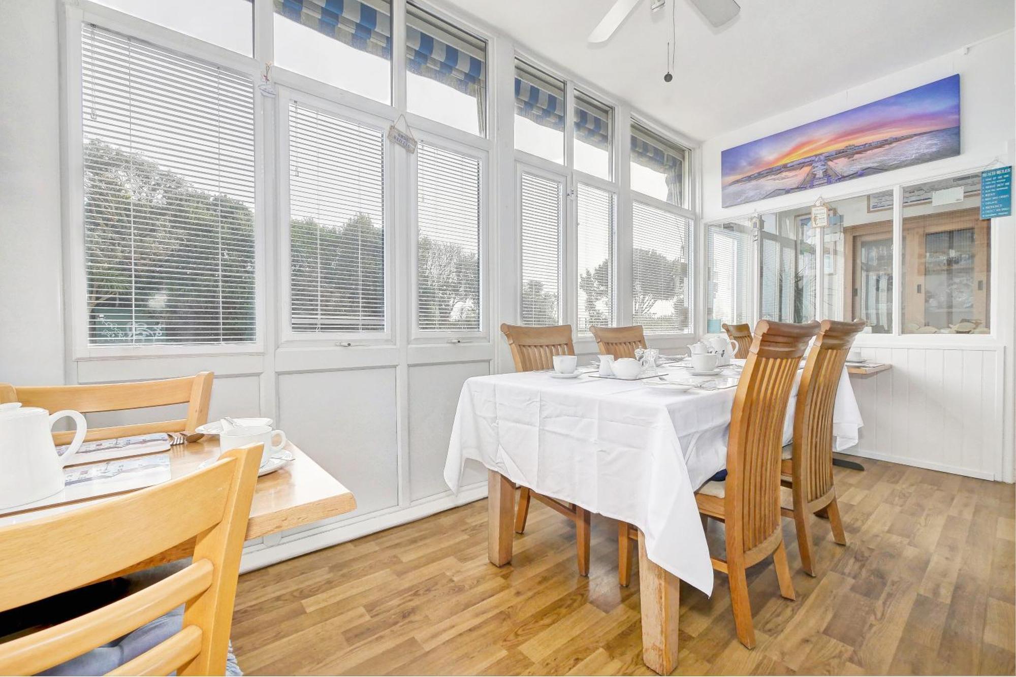 Bay Lodge Guest House Eastbourne Eksteriør bilde