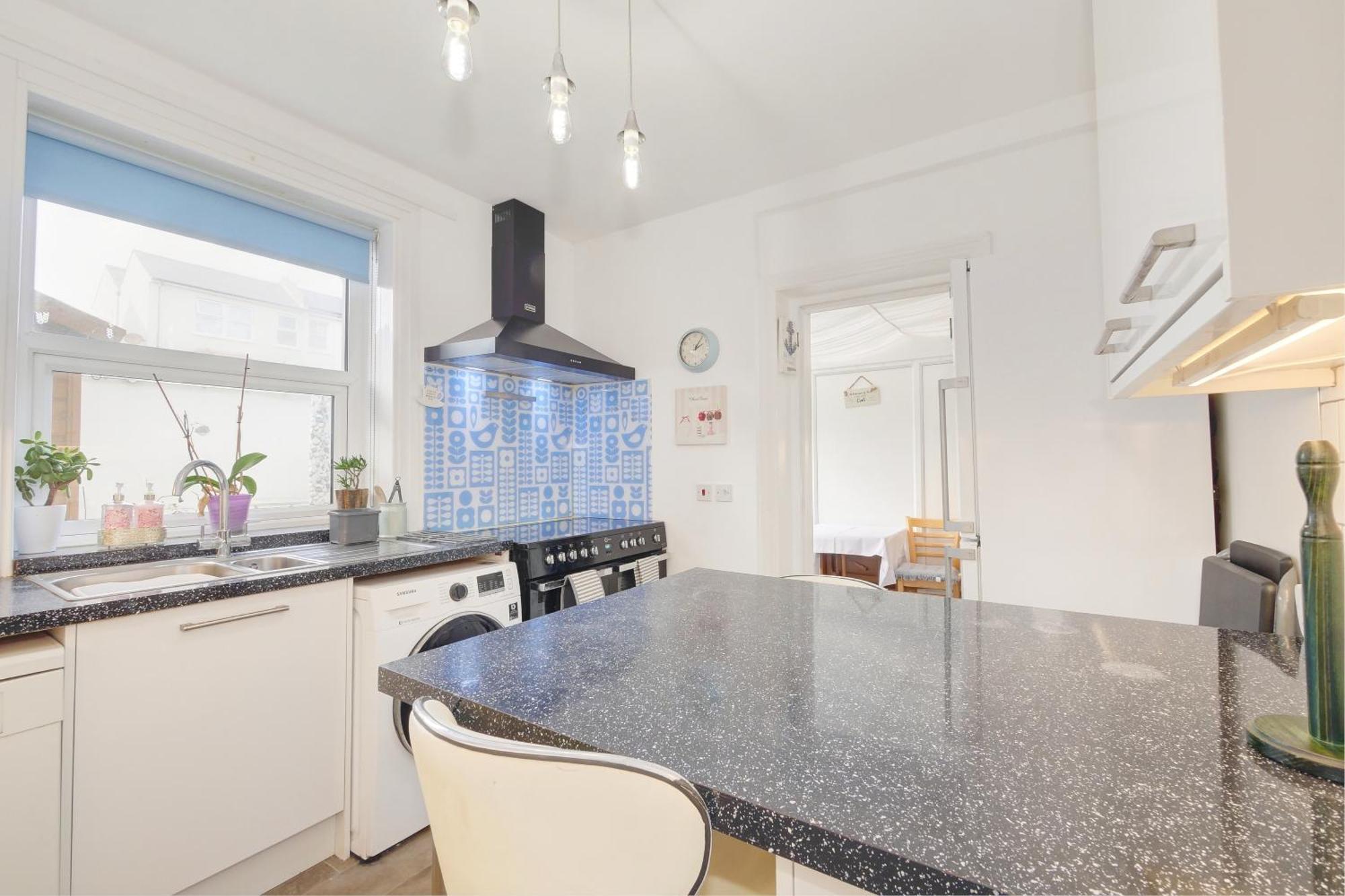 Bay Lodge Guest House Eastbourne Rom bilde