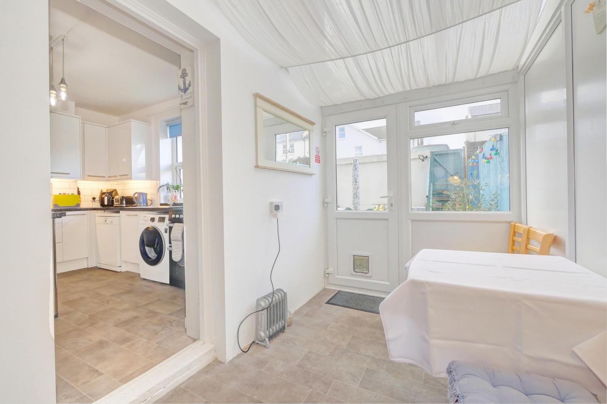 Bay Lodge Guest House Eastbourne Rom bilde