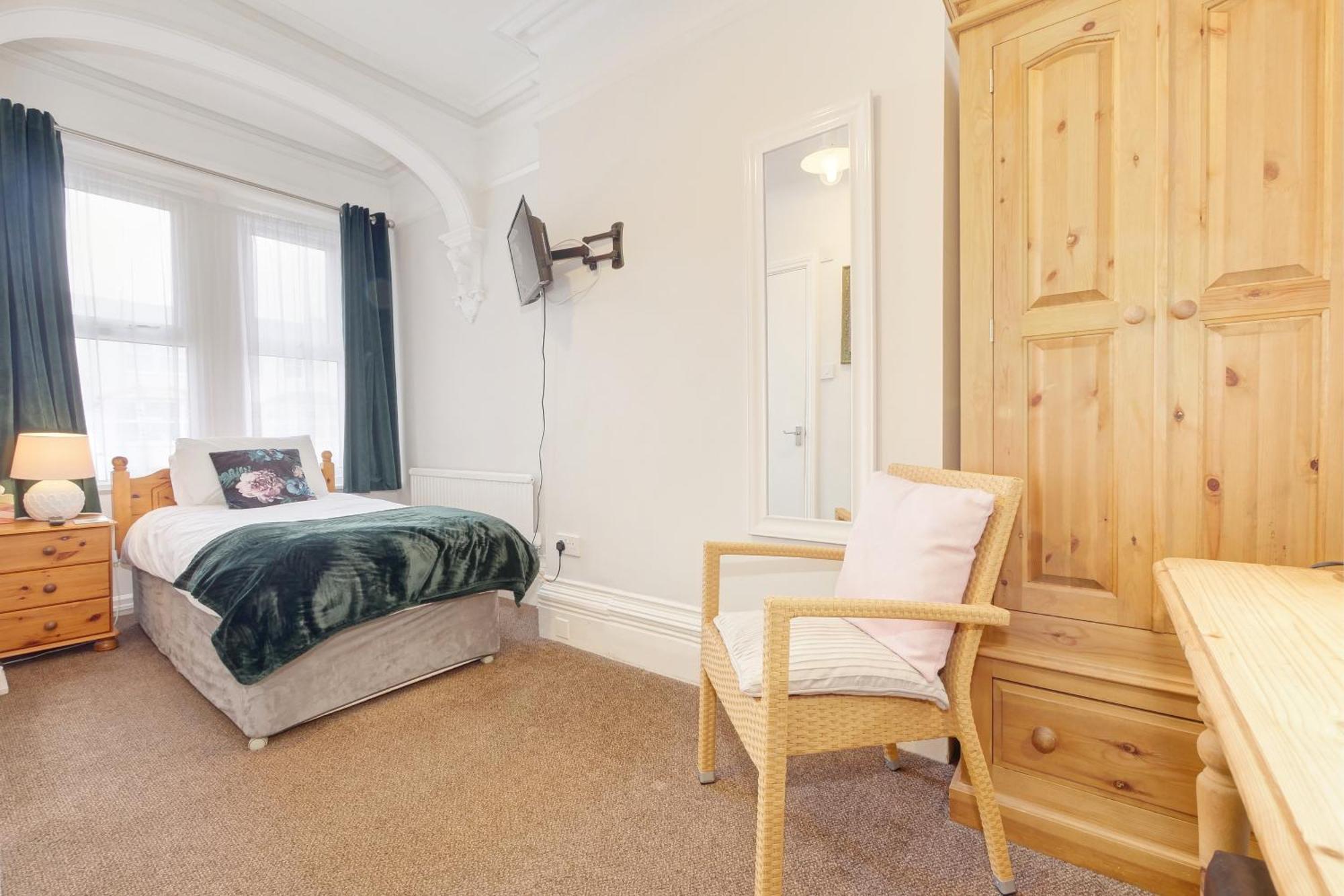 Bay Lodge Guest House Eastbourne Rom bilde